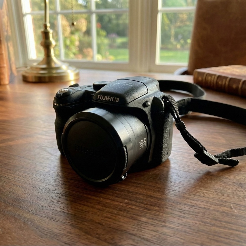 Fujifilm Black 10.0 MP Digital Camera